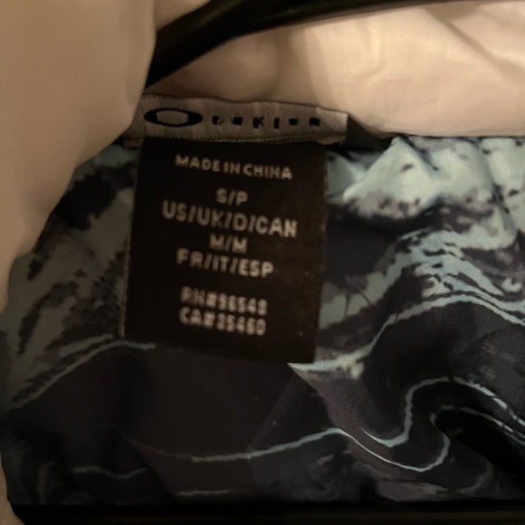 Oakley Jacket - Picture 2 of 4